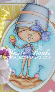 Bucket head close up